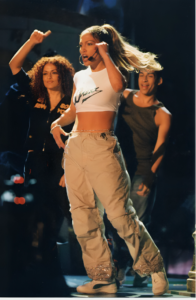 Y2K Outfit Ideas Inspired by Celebrity Looks We Still Love Today 2 Y2KFashion17 0d7fa3c79e2845688d7114893bcdafed